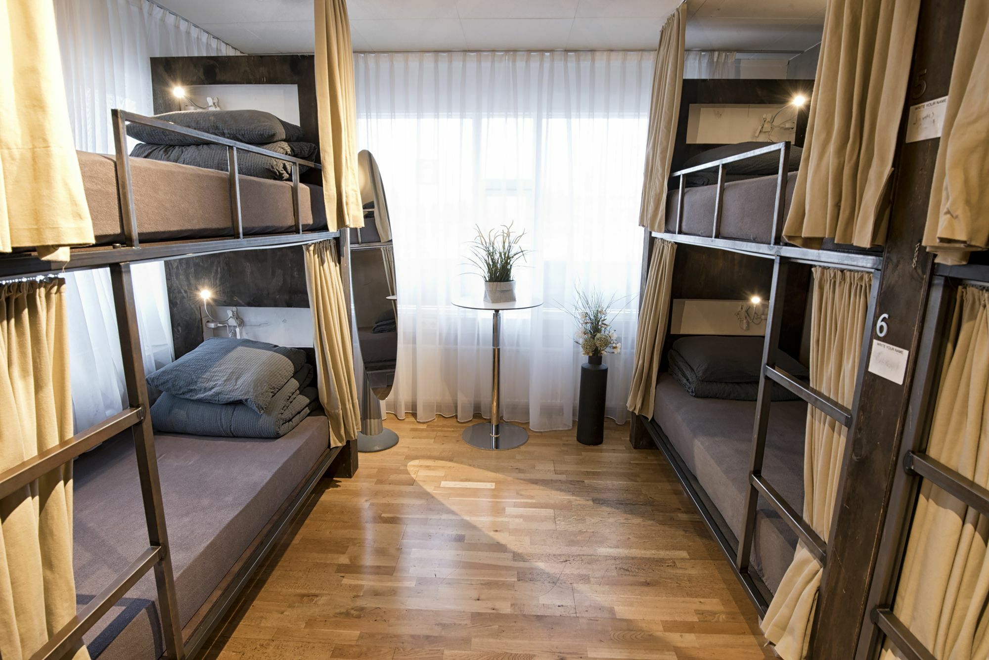 B14 Hostel Reykjavík Exteriör bild